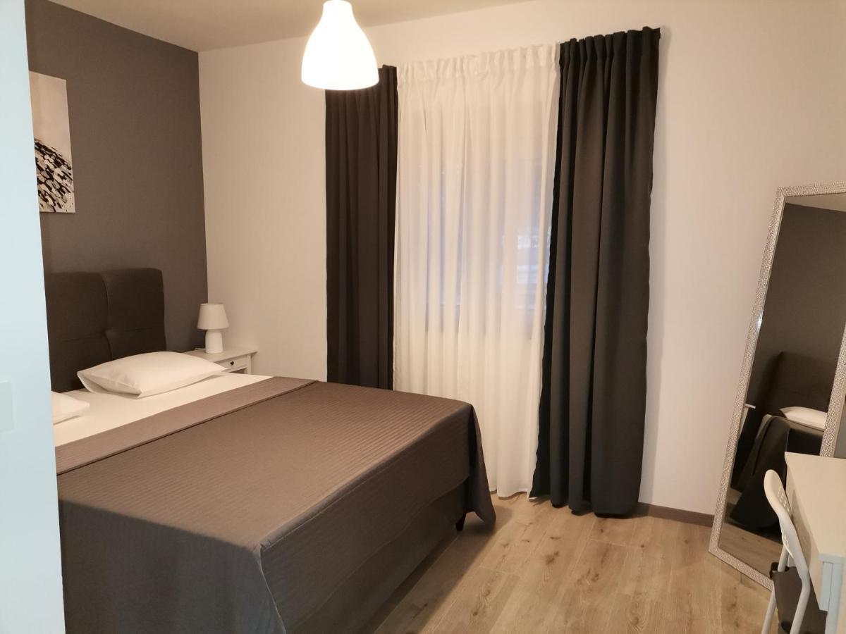 Apartments Star - Free Private Parking 扎达尔 外观 照片